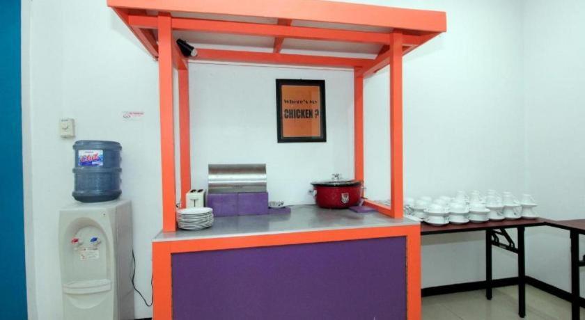 Oriza Hotel Surabaya Kültér fotó